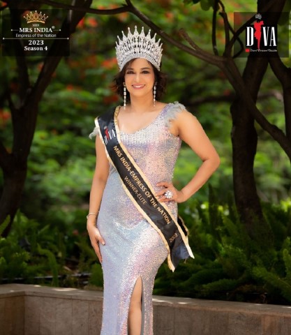 Bangalore’s IT woman Sujatha Sharma breaks glass ceiling – wins the crown of Mrs. India Empress of the Nation 2023 pageant
